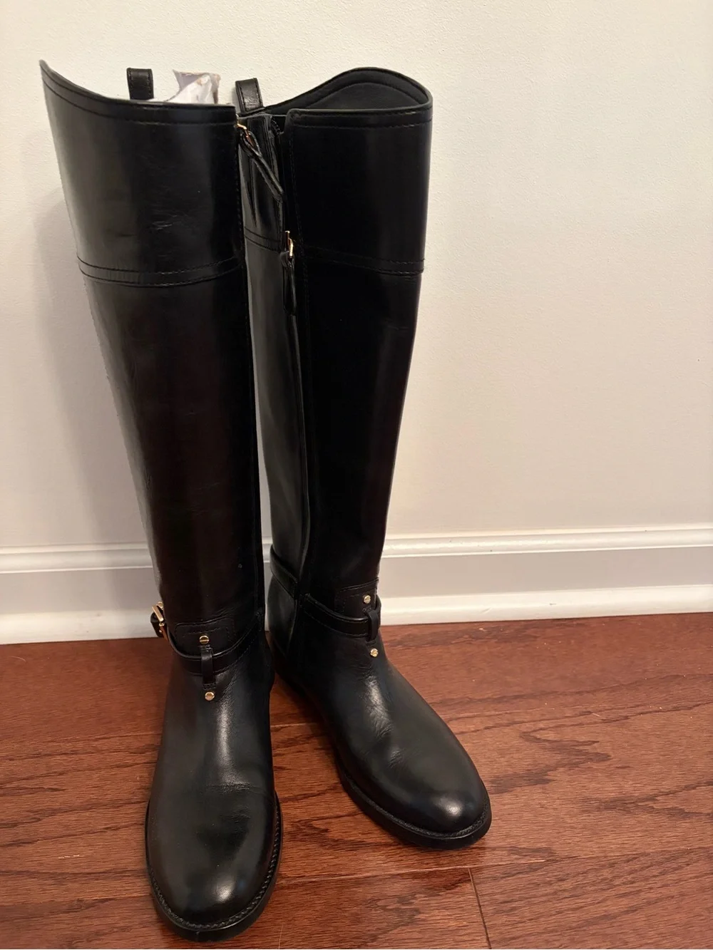 Tory Burch junction Black Leather Riding Boots with Logo Detail gold size 6.5 💕